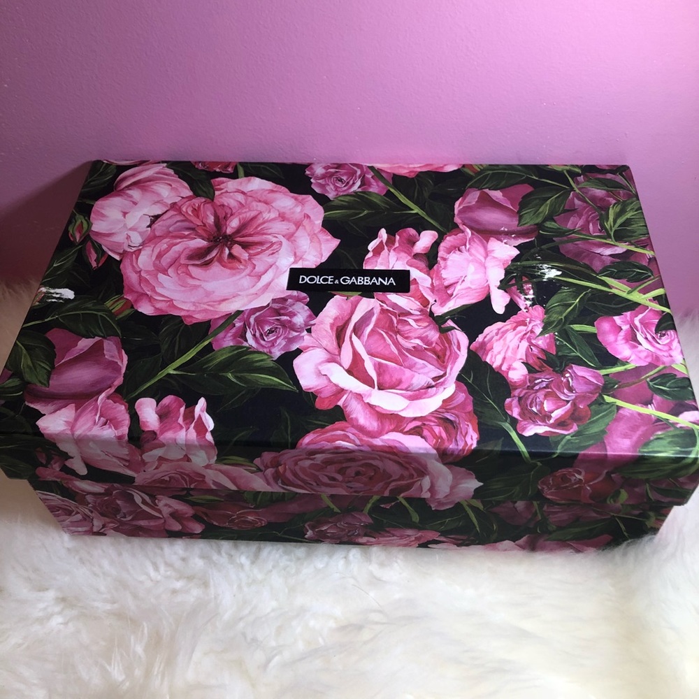 【sold】New Authentic Dolce&Gabbana Floral Pumps - Picture 4 of 8